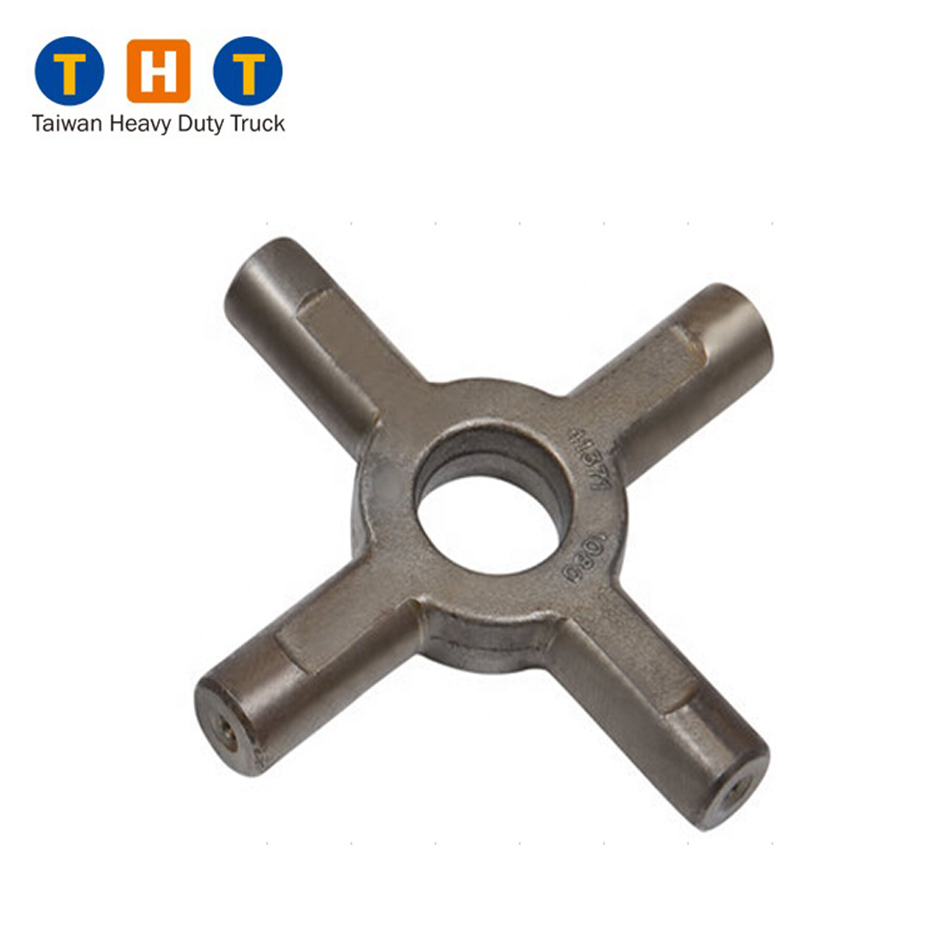 差速器十字軸 38427-90004 UD8 For NISSAN